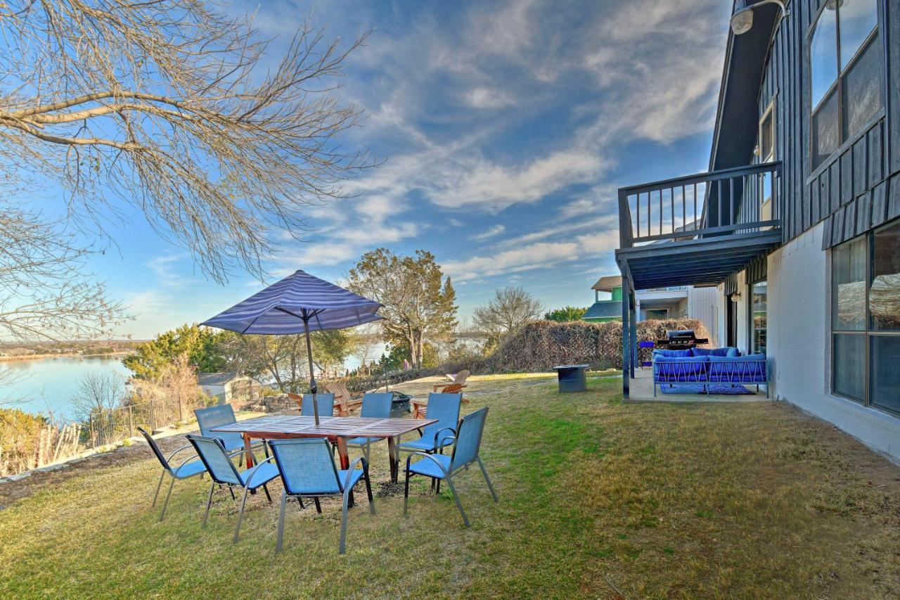 Chic Lakefront Granbury Getaway With Private Dock! Buitenkant foto