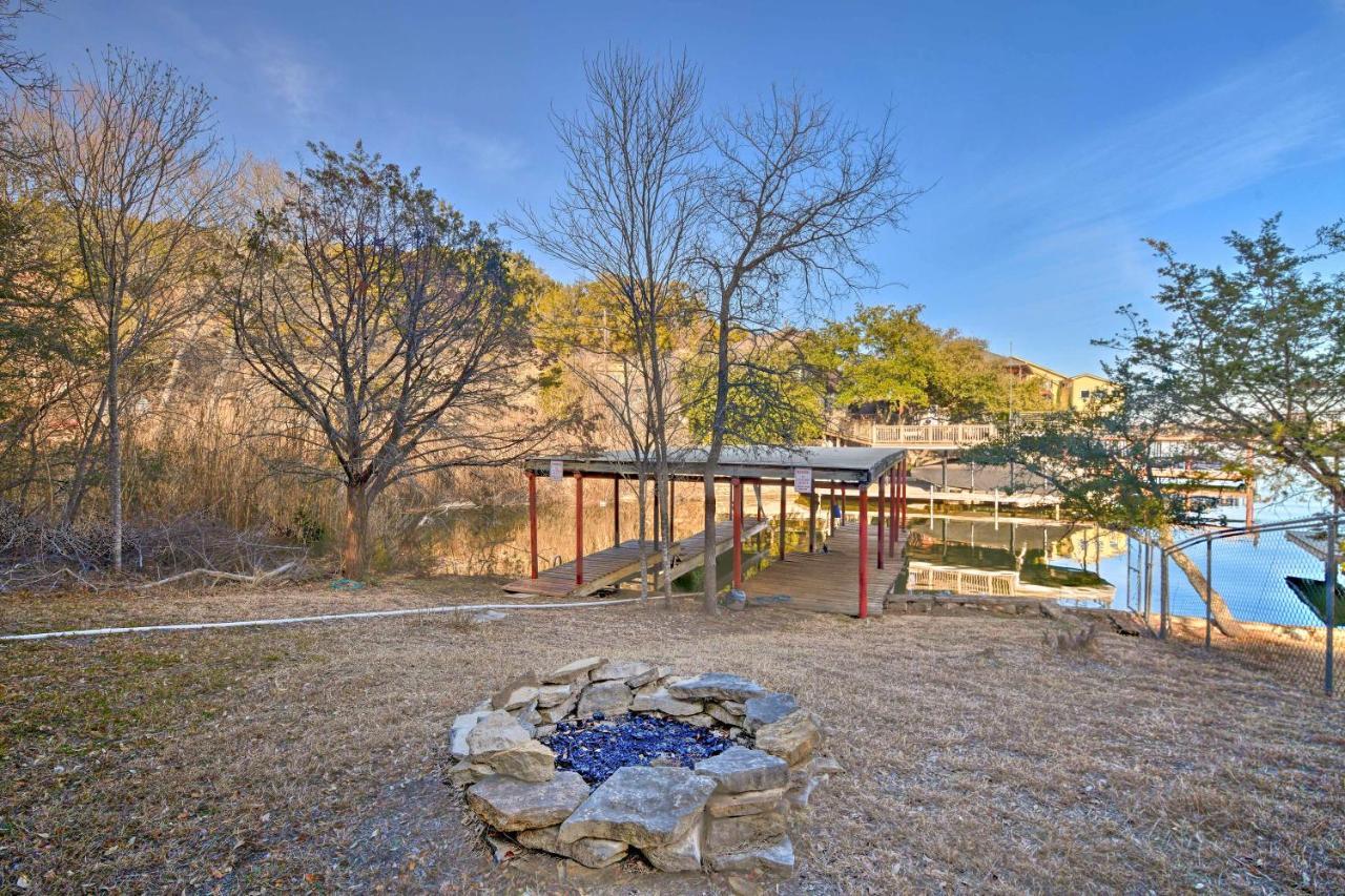 Chic Lakefront Granbury Getaway With Private Dock! Buitenkant foto